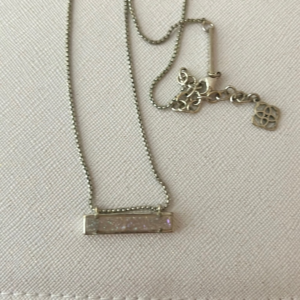 Kendra Scott Necklace iridescent druzy
